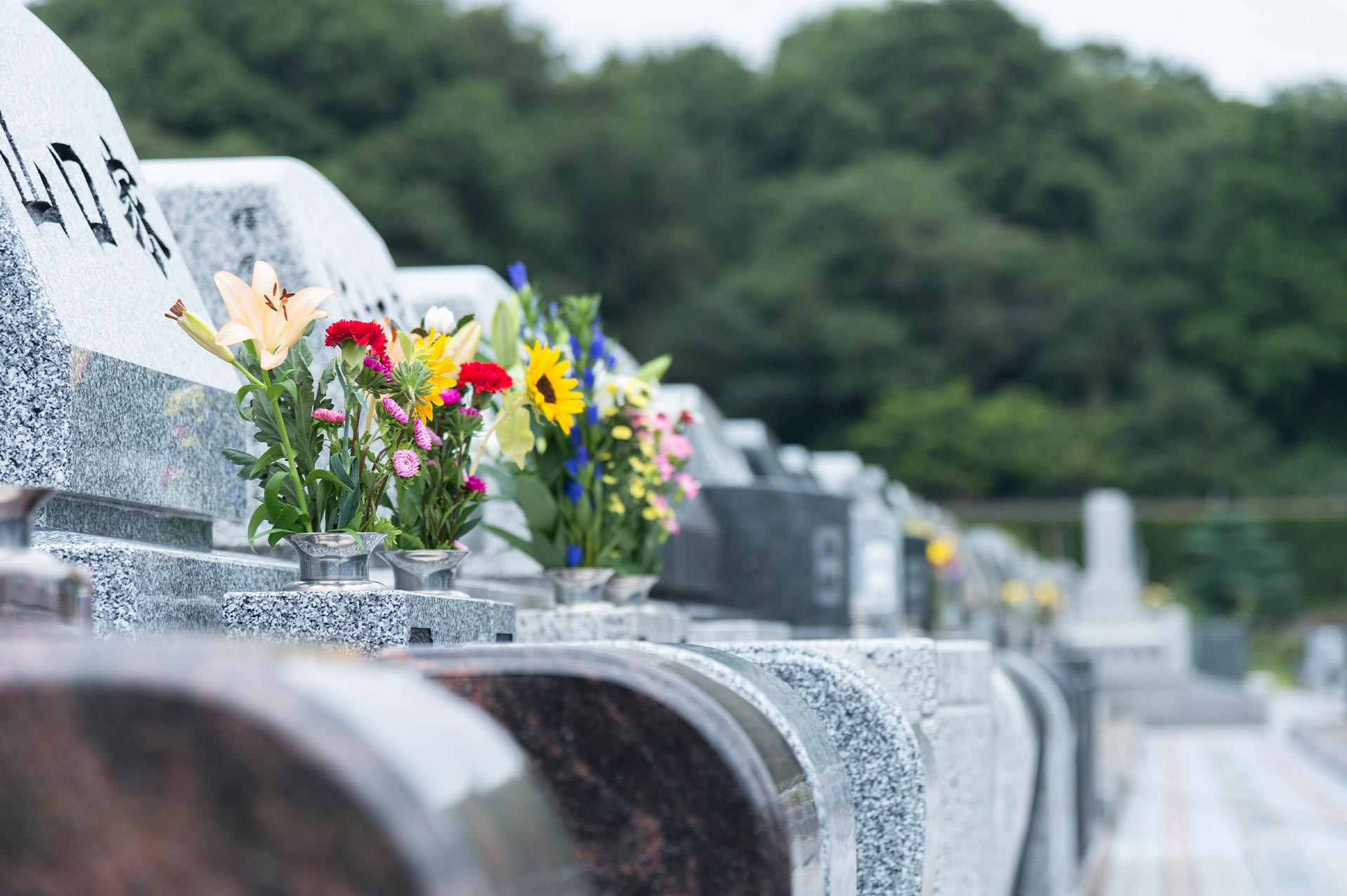 大阪の熟練墓石業者・烏野石材のスタッフがつれづれに語るブログです